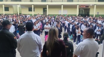 Las autoridades locales implementan campañas de prevención de delitos en los entornos escolares.