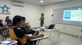 El Centro de Empleo y Emprendimiento de Ocaña capacita a la gente sobre herramientas digitales.