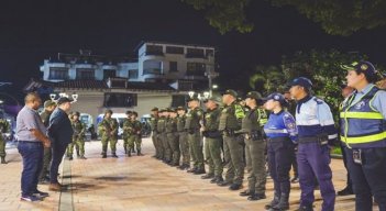 La medida contempla restricciones en la circulación de motos y la regulación del horario de atención en establecimientos nocturnos. /Foto: Cortesía