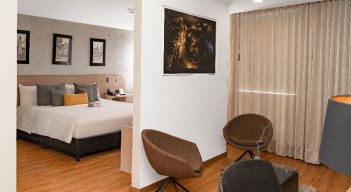 Hotel Casino Internacional: Suits Corporativas para líderes de negocio.