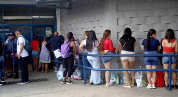 Visita familiar a la cárcel.