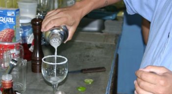 Alcohólicos Anónimos ofrece asesoría gratuita para dejar el licor/Foto archivo