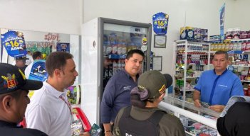 El Gaula se toma la plaza de mercado para brindar seguridad a los comerciantes de Ocaña.