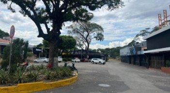 Centro Comercial Bolívar sigue generando escándalos en 2025