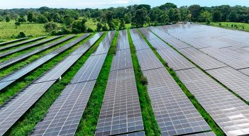 Proyecto solar en La Esperanza. / Foto cortesía