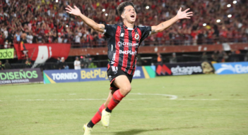 Cristian Álvarez