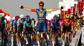 El italiano Jonathan Milan volvió a ser el más veloz en la quinta etapa del UAE Tour.