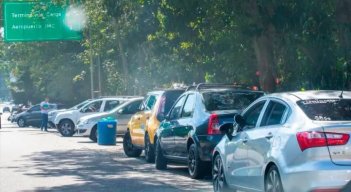 Gobierno radicó proyecto que tumbaría las plataformas de movilidad y sancionaría incluso a quienes usen el servicio