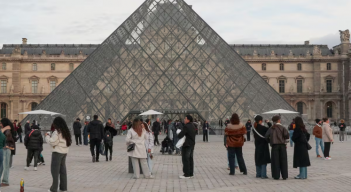 Louvre