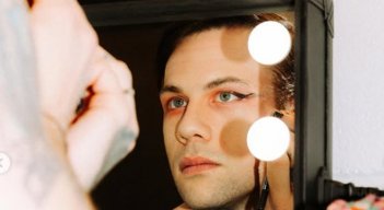 Caleb Shomo confesó públicamente que es homosexual