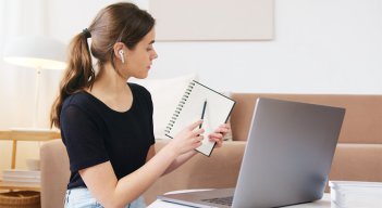 La educación flexible se convierte en una herramienta para mejorar el empleo.