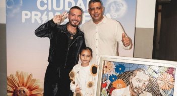 J Balvin Mosaico