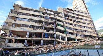 La capital venezolana sufrió graves afectaciones en edificios importantes. 