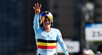 El belga Remco Evenepoel se consagró campeón mundial de la contrarreloj individual.