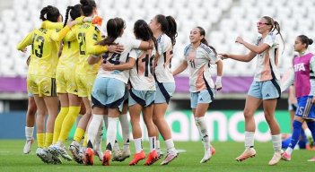 La selección española eliminó a Italia al derrotarla 2-0 este miércoles en la semifinal.