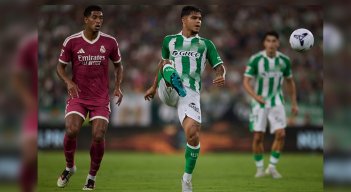 Cucho-Hernández-Betis-Vs-Real-Madrid.