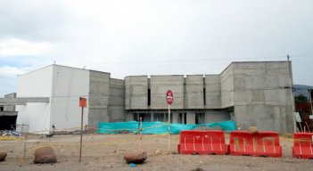 Distrito de Policía La Parada, avance del 72%.