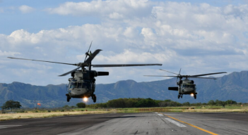 Helicóptero UH 60 Black Hawk
