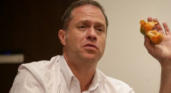 El país necesita un líder que una y no divida: senador Héctor Olimpo