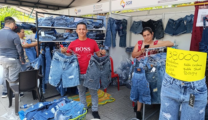Sector moda. / Foto: Leonardo Favio Oliveros-La Opinión