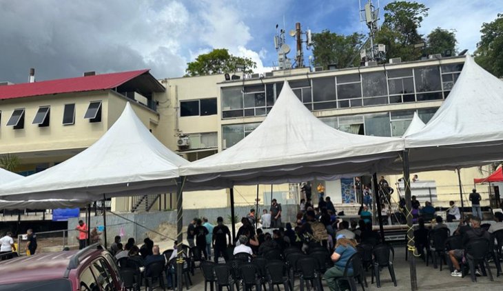 Sacamos los cuerpos, pero ahora no saben dónde están: familiares tras terremoto en Venezuela
