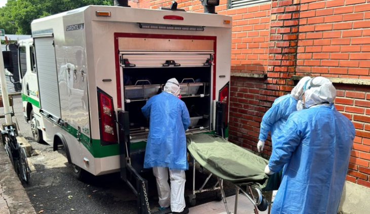 Por ocupación en la morgue del Erasmo Meoz, trasladan al Cementerio Central de Cúcuta cuerpos no reclamados 