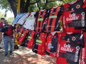 El comercio se mueve cuando el Cúcuta Deportivo tiene partidos con más convocatoria. / Foto: Leonardo Favio Oliveros-La Opinión