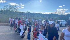 Protesta padres de familia