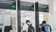 Con el anuncio del descuento del 80 por ciento en los intereses moratorios los contribuyentes están llegando en masa a ponerse a paz y salvo./Foto: archivo